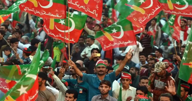 عمران خان کی رہائی سے متعلق تحریک میں نئی حکمتِ عملی پر غور
