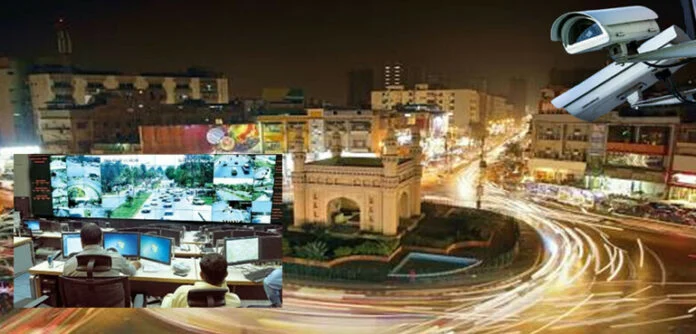 سیف سٹی پراجیکٹ کی پہلی بڑی کامیابی: کراچی میں 9 لاکھ کی ڈکیتی کرنے والے 4 ڈاکو پکڑے گئے