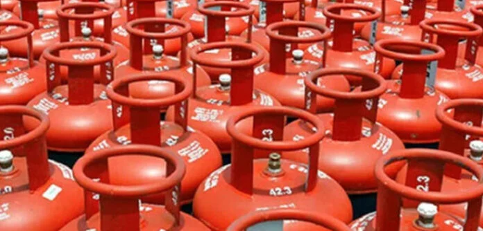 اوگرا کی جانب سے ایل پی جی کی قیمت میں کمی – عوام کو بڑا ریلیف